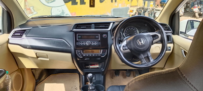 Honda Amaze [2016-2018] Pride...