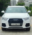 Audi Q3 35 TDI quattro Premium Plus