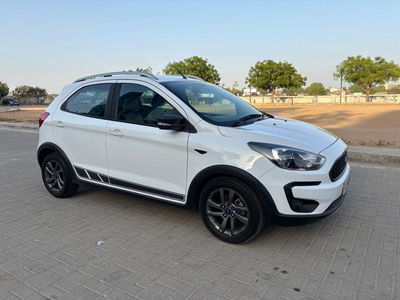 Ford Freestyle TITANIUM MT 201...