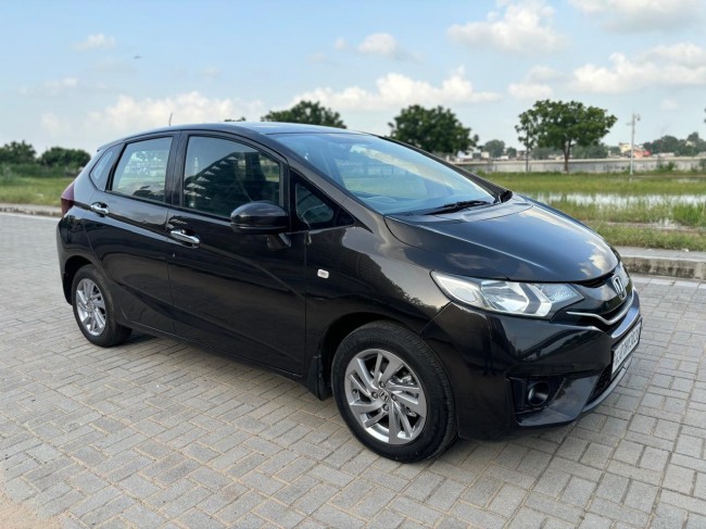 Honda Jazz [2018-2020] V CVT P...