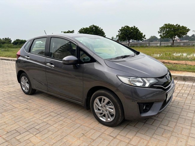 Honda Jazz [2018-2020] VX CVT...