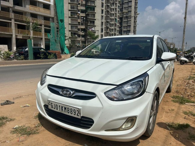 Hyundai Fluidic Verna 4S [2015...