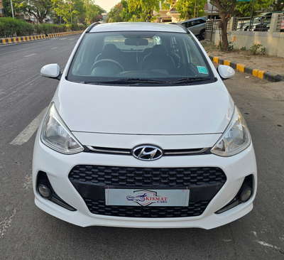 Hyundai Grand i10 Sportz AT 1....