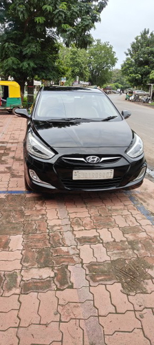 Hyundai Verna [2011-2015] Flui...