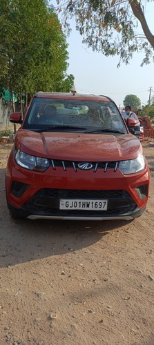 Mahindra KUV100 NXT K6 Plus D...