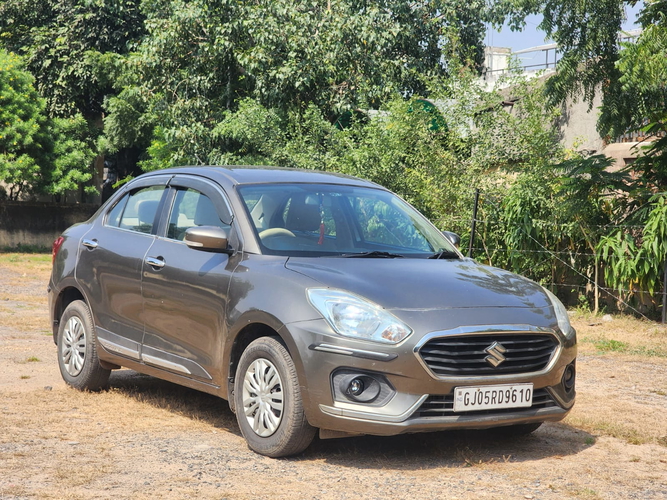 Maruti Suzuki SWIFT DZIRE VDI...