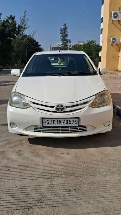 Toyota Etios Liva [2013-2014]...