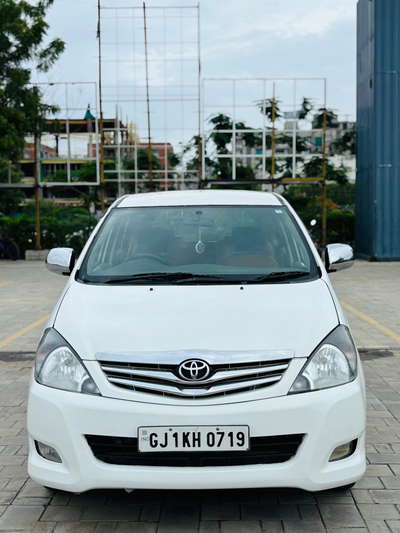 Toyota Innova [2009-2012] 2.5...