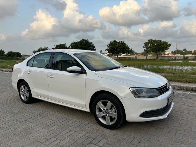 Volkswagen Jetta Comfortline T...